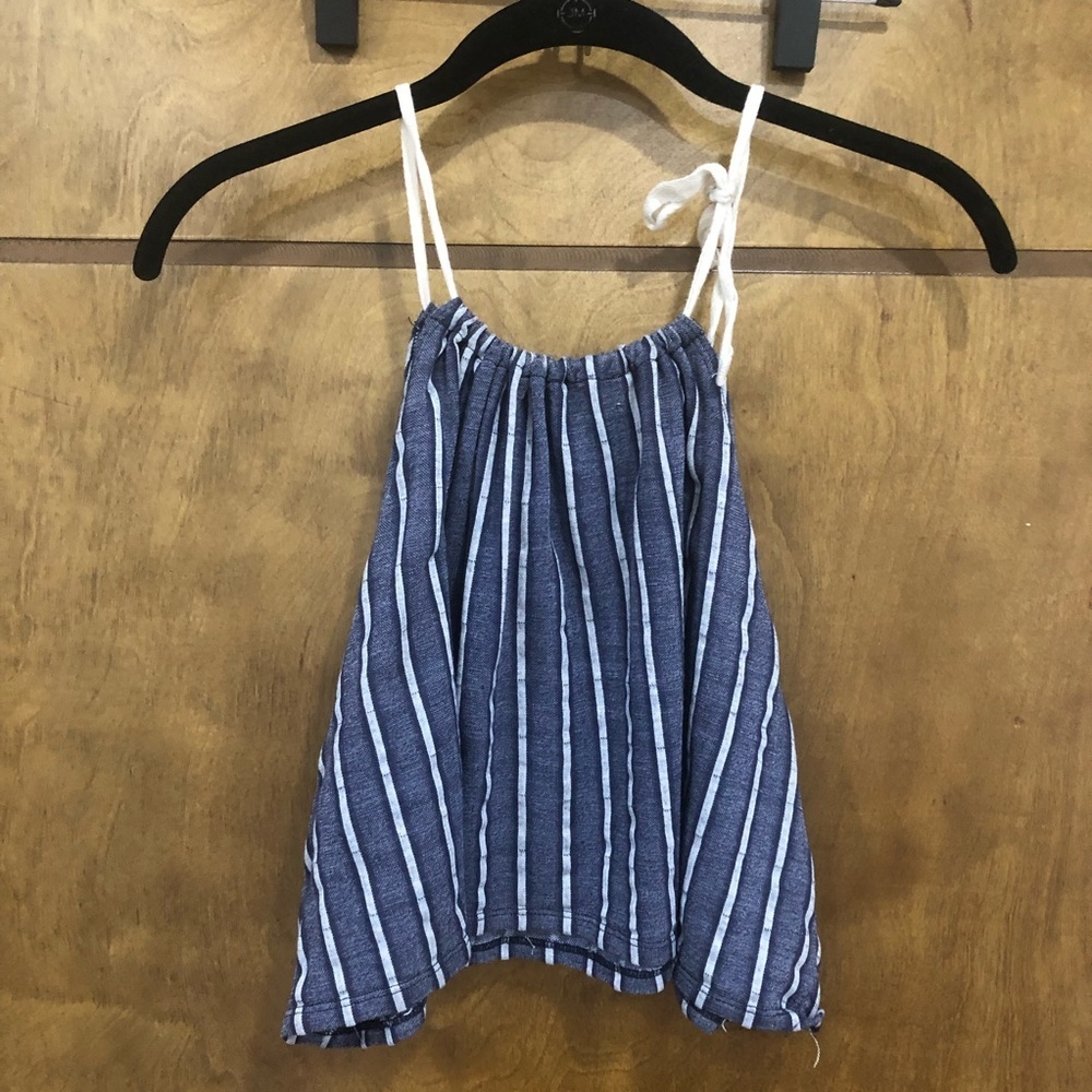 Brandy Melville Crop Top 🛥🌊☀️​